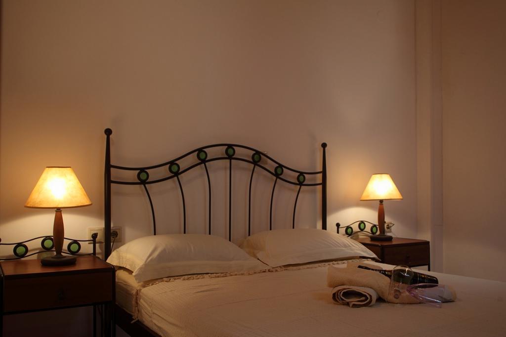 Menelia Cottage Platístoma 객실 사진