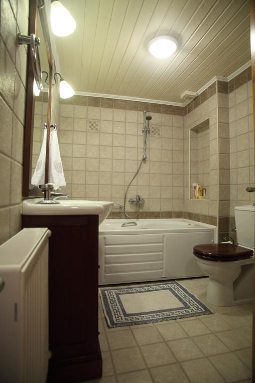 Menelia Cottage Platístoma 객실 사진