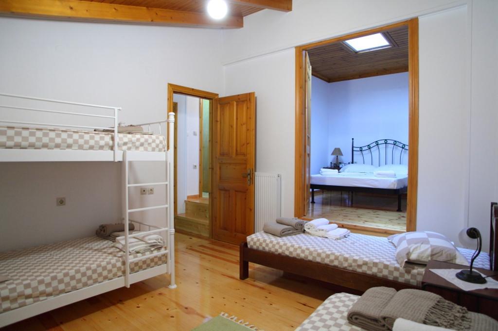 Menelia Cottage Platístoma 객실 사진